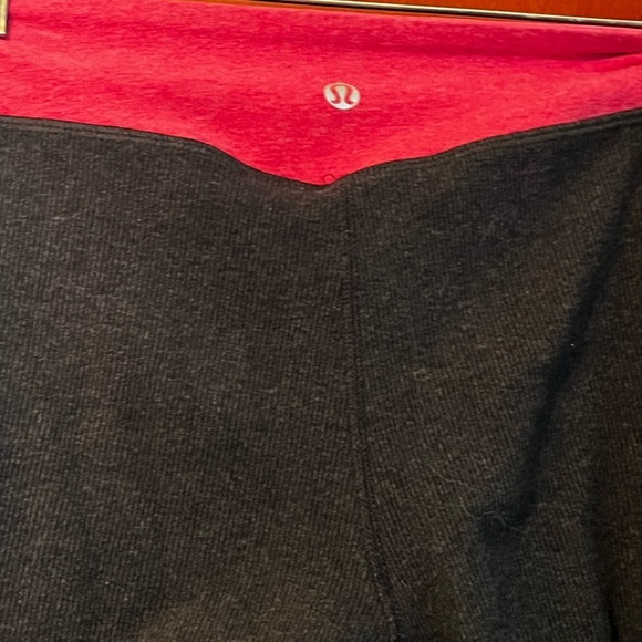 Lululemon Athletica Sz 8 Runda Gray Pink  Reflective Yoga Legging ruched leg - Picture 8 of 11